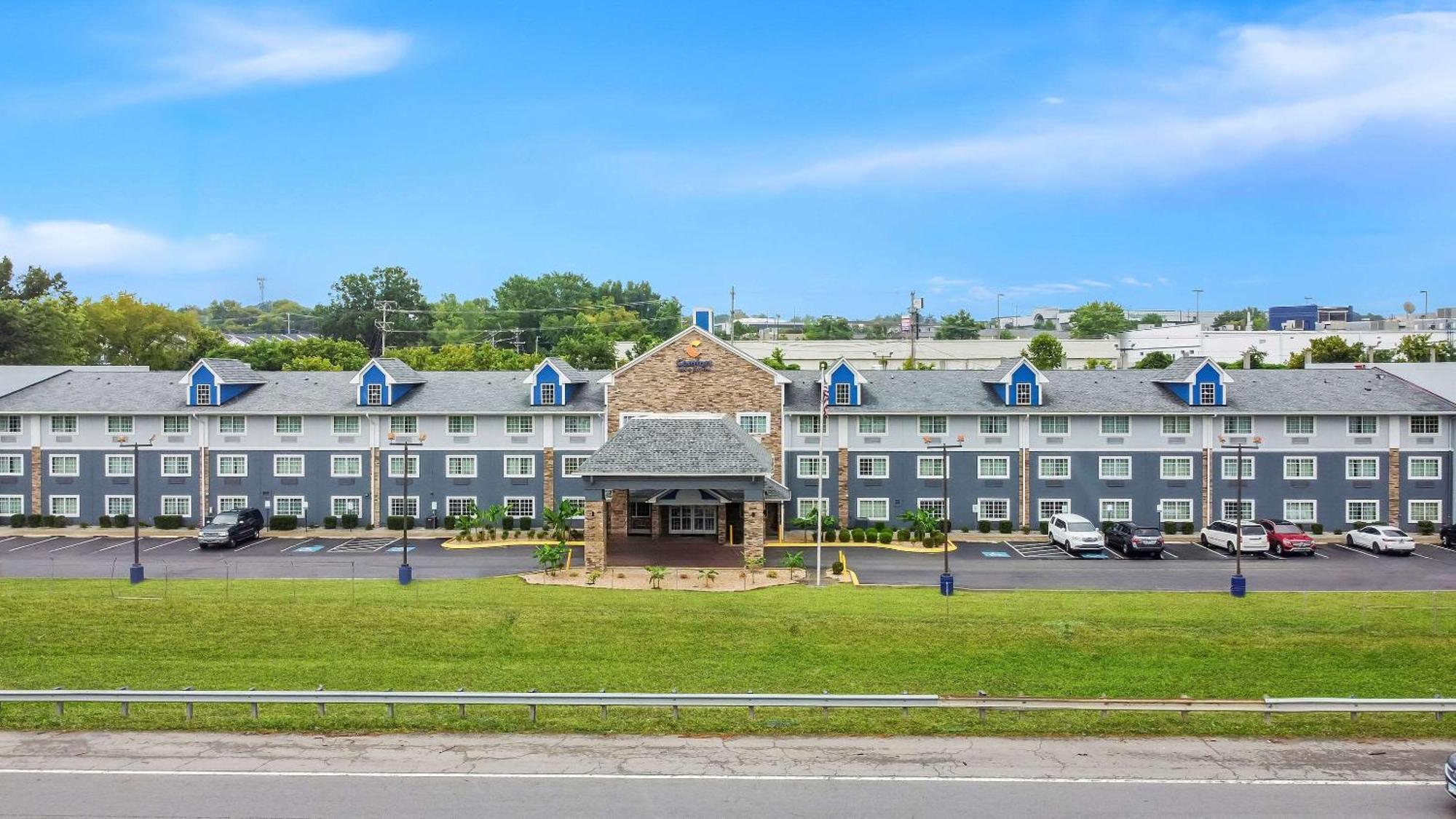 Comfort Inn & Suites Nashville Near Tanger Outlets I-24 Antioch Exterior photo